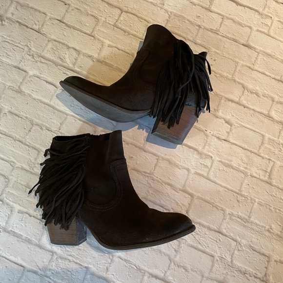 Steve Madden ~ Faulkner Boot - Picture 4 of 6